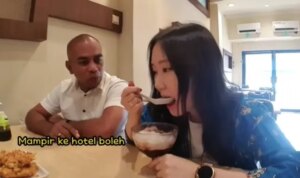 Seorang pejabat Kementerian Perhubungan yang viral membawa YouTuber Korea ke sebuah hotel kini sedang diselidiki